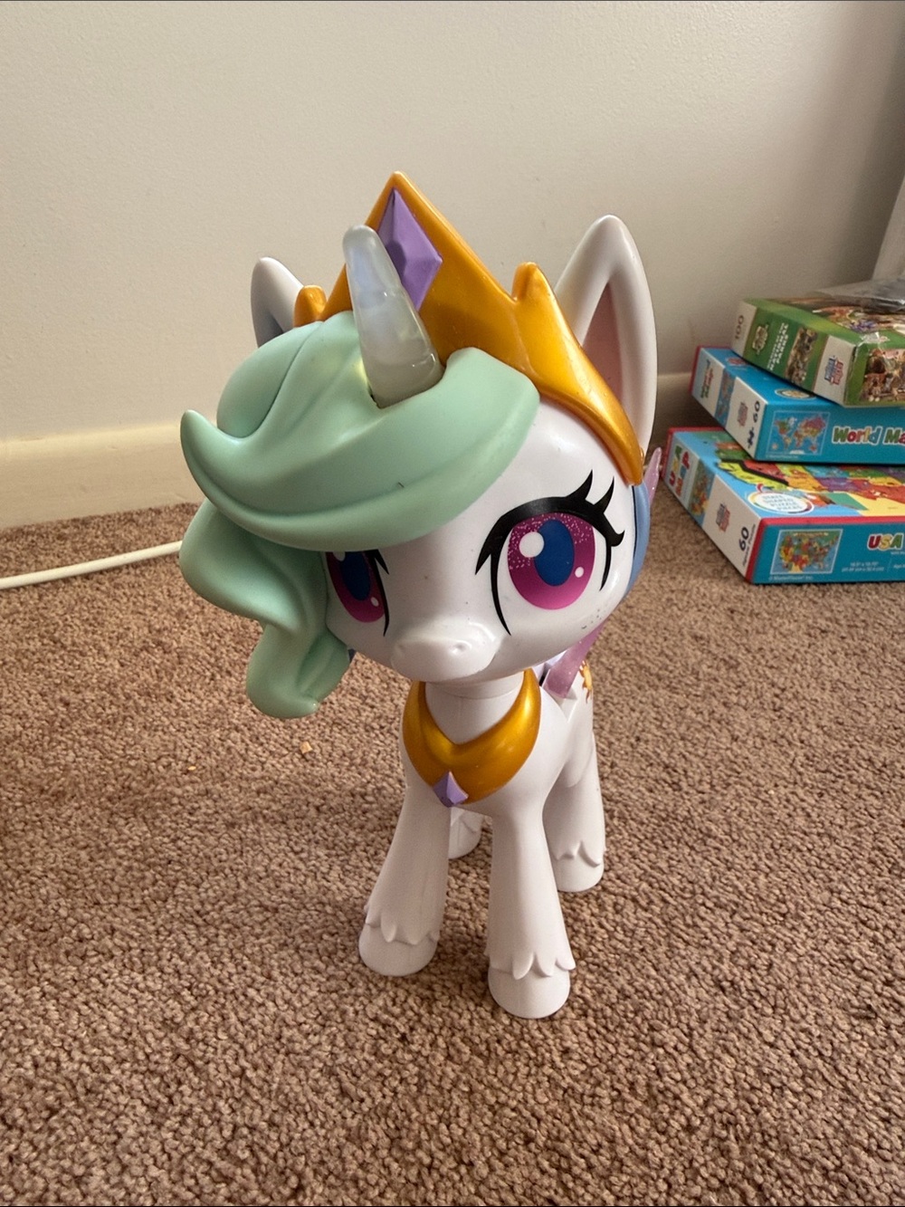 Unbranded Kids Unicorn Figure Toy - White with Mint Hair and Gold Accents